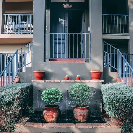 Amoris Guest House-Waterkloof Ridge Pretoria-Noord Esterno foto